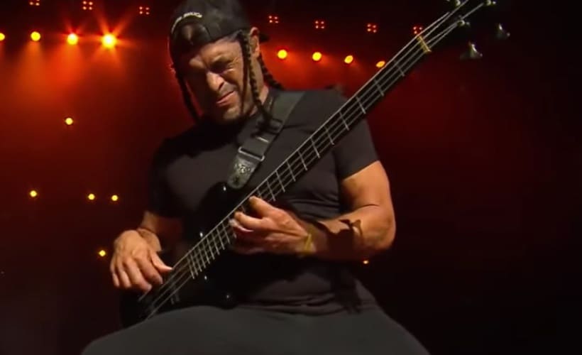 ロバート・トゥルージロのイメージ画像